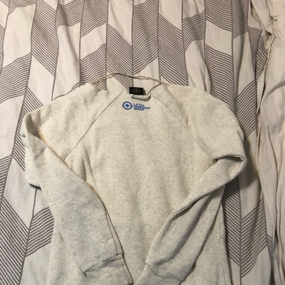 Sweater - Picture 4 of 6